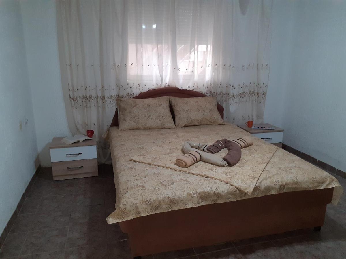 Studio-Apartman Milena 2 Подгорица Экстерьер фото